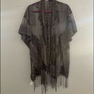 😊Pretty Persuasions Gray see-through cover-up top one size fits all